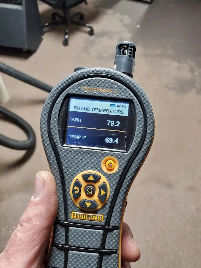 Moisture meter humidity assessment for Mold Remediation & Removal in Philadelphia